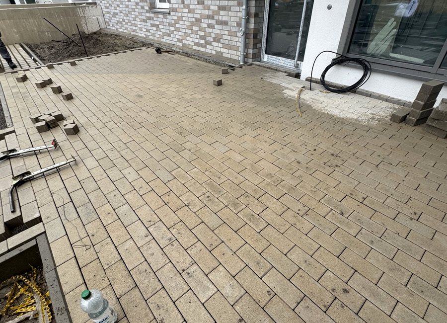 Vorher Nachher Projekt Gartenbau Münster Fernandes und Lopes