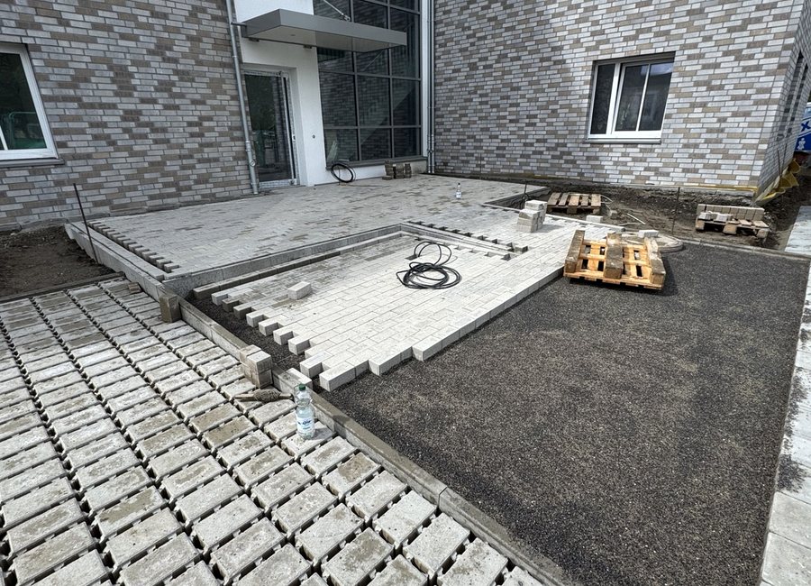 Vorher Nachher Projekt Gartenbau Münster Fernandes und Lopes