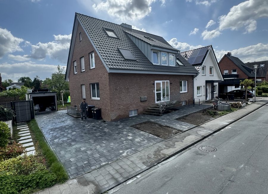 Vorher Nachher Projekt Gartenbau Münster Fernandes und Lopes