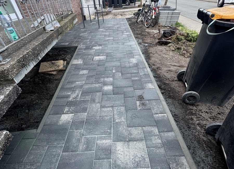 Vorher Nachher Projekt Gartenbau Münster Fernandes und Lopes